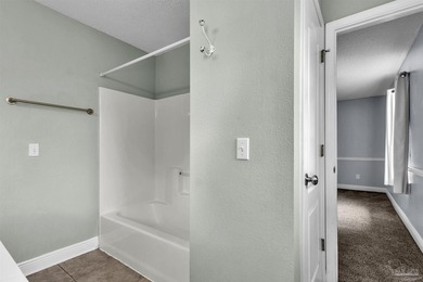 Spacious and beautifully designed 4-bedroom, 3-bath home with - photo 33