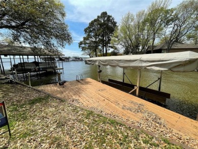 Lake Home For Sale in Mabank, Texas