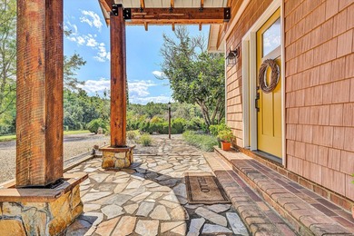 Welcome to Cedar Hall Farm! This 1918 beauty has been restored - photo 6