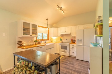 Welcome to 130 Alpine Drive in beautiful Bigfork, where - photo 11