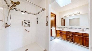 Beautiful Ranch Home on 4.86 Acres. Offering comfort - photo 24