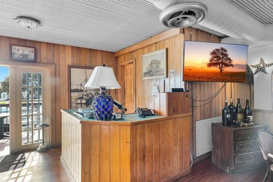Waterfront Trophy Investment Property & Marina located in the - photo 40
