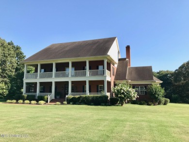 (private lake, pond, creek) Home For Sale in Coldwater Mississippi