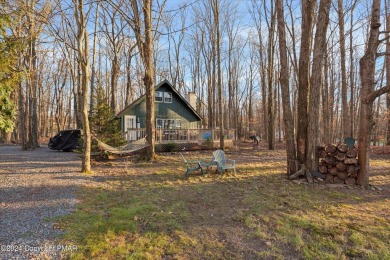 Arrowhead Lake Home For Sale in Pocono Lake Pennsylvania