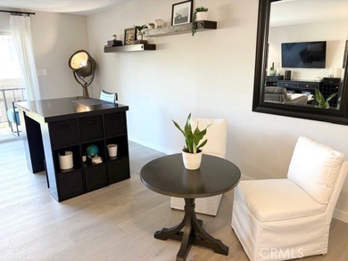 THIS ONE HAS IT ALL ! This beautifully upgraded, turnkey 1- - photo 12