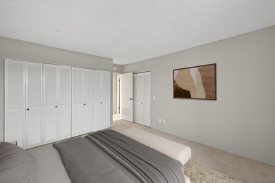 Take in sweeping 9th-floor views and a comfortable, easy-living - photo 17