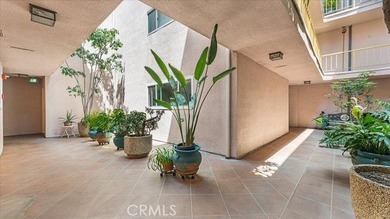 THIS ONE HAS IT ALL ! This beautifully upgraded, turnkey 1- - photo 19