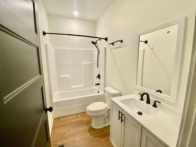 Come home and enjoy the beauty and serenity this beautiful home - photo 21