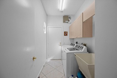This is the home you've been waiting for! Popular floor plan - photo 21