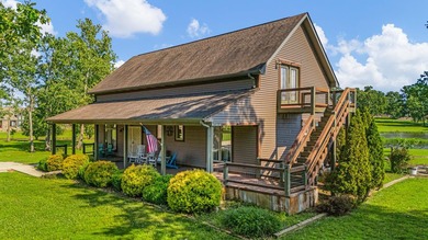 Don't miss this stunning 3-bedroom, 2.5-bath lakeside retreat - photo 2