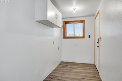 Nestled on nearly 3 acres, this welcoming ranch home has 3 - photo 23