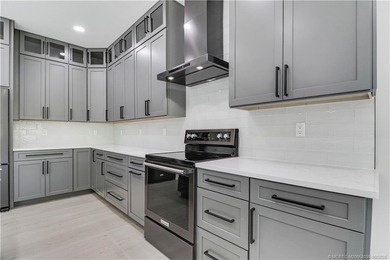 We are proud to present another exceptional new build on Orange - photo 30
