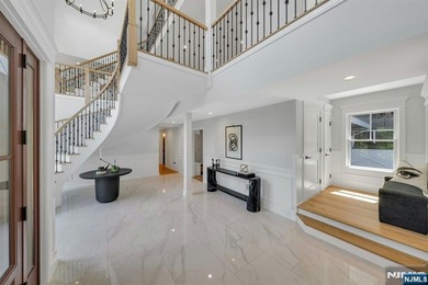 A rare opportunity to own a private estate on one of Franklin - photo 5