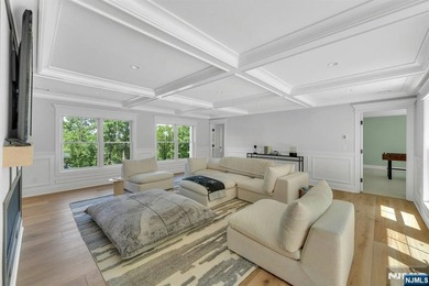 A rare opportunity to own a private estate on one of Franklin - photo 7