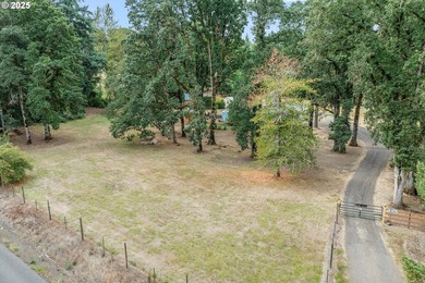 Nestled on nearly 3 acres, this welcoming ranch home has 3 - photo 38