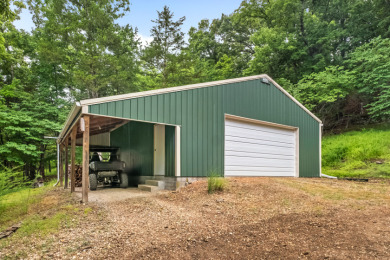 Discover Lakefront Livinq: Remodeled 3BR/3BA Home with Boat Slip - photo 30