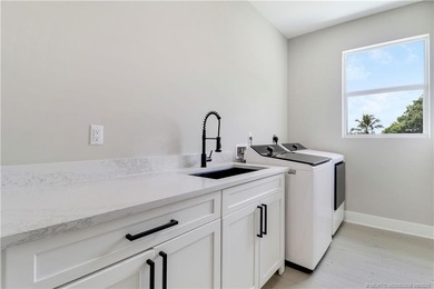 We are proud to present another exceptional new build on Orange - photo 55