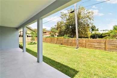 We are proud to present another exceptional new build on Orange - photo 60