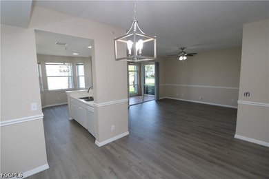 Welcome to Heritage Cove, one of Fort Myers' premier 55+ gated - photo 4
