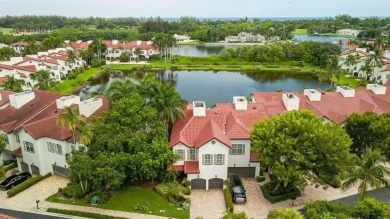 Lake Home For Sale in Delray Beach, Florida