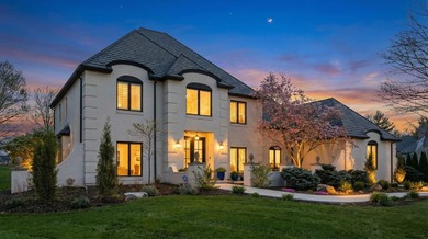 Located on a scenic and quiet cul-de-sac, this 2 story all brick - photo 1