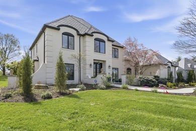 Located on a scenic and quiet cul-de-sac, this 2 story all brick - photo 2