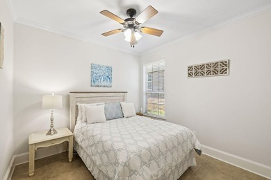 NEW HVAC! Diamond Lakes is the kind of Destin location that - photo 18