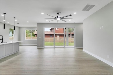 We are proud to present an extraordinary new build on Orange - photo 19