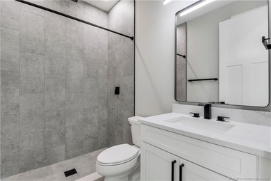 We are proud to present an extraordinary new build on Orange - photo 34