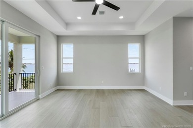We are proud to present an extraordinary new build on Orange - photo 40