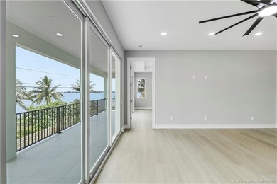 We are proud to present an extraordinary new build on Orange - photo 48