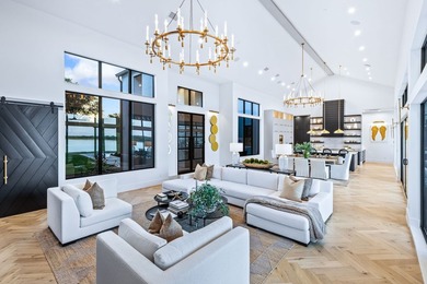 This custom-designed architectural showpiece offers 4,100 sq ft - photo 4
