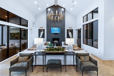 This custom-designed architectural showpiece offers 4,100 sq ft - photo 7