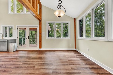 Recently completed lake cottage with lots of charm, screened in - photo 7
