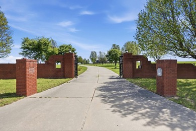 Beyond a private gated entrance, discover an elegant - photo 3