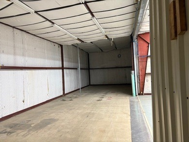 FOR SALE OR LEASE!!! NEED SPACE??? This Office/Warehouse offers - photo 5