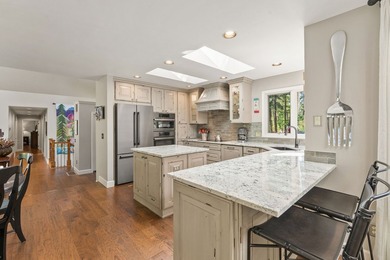 Beautifully remodeled in 2023, this 3,787 sq. ft. home offers - photo 12