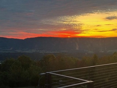 Breathtaking view - ''Sunrise while living above the clouds'' - photo 13