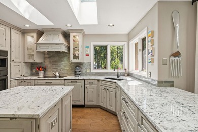 Beautifully remodeled in 2023, this 3,787 sq. ft. home offers - photo 13