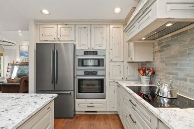 Beautifully remodeled in 2023, this 3,787 sq. ft. home offers - photo 14