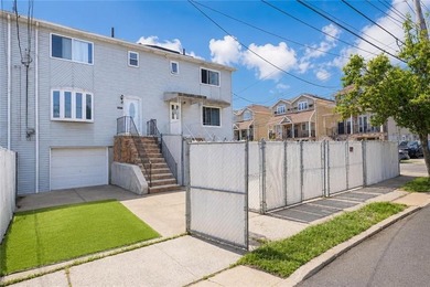 This well-maintained single-family attached property in Midland - photo 22
