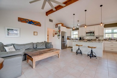 Oceanside canal-front home in the desirable Breezeswept Beach - photo 4