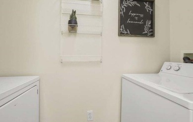 Fabulous Downtown Location. Wonderful Gated Secure Building