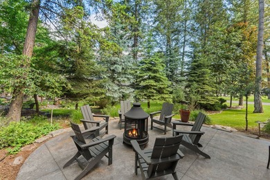Beautifully remodeled in 2023, this 3,787 sq. ft. home offers - photo 35