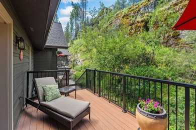Beautifully remodeled in 2023, this 3,787 sq. ft. home offers - photo 36