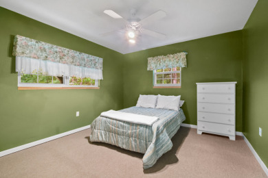 Discover Lakefront Livinq: Remodeled 3BR/3BA Home with Boat Slip - photo 20