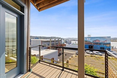 New construction in the bayfront area of Newport which now - photo 41