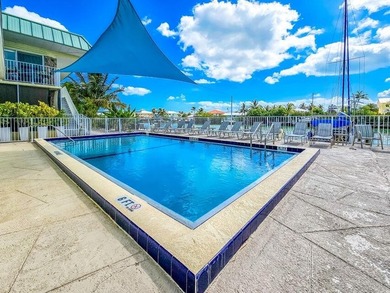 Wake up to waterfront balcony views, spend your days on the - photo 7