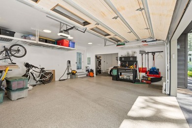 Beautifully remodeled in 2023, this 3,787 sq. ft. home offers - photo 48