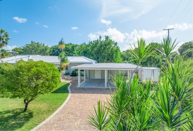 Looking for land in the Keys and a well-maintained home? This - photo 4